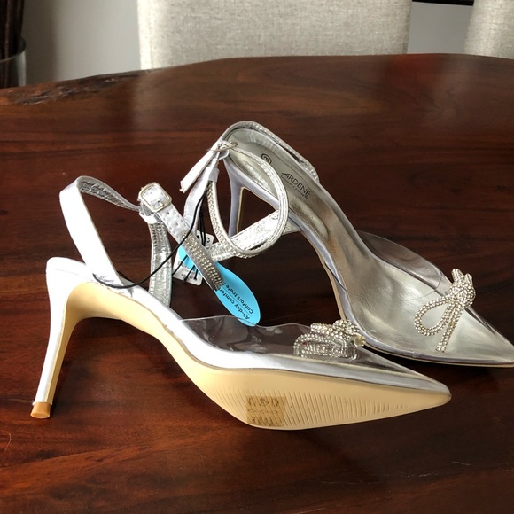 NWT Cinderella Heels - Picture 2 of 4